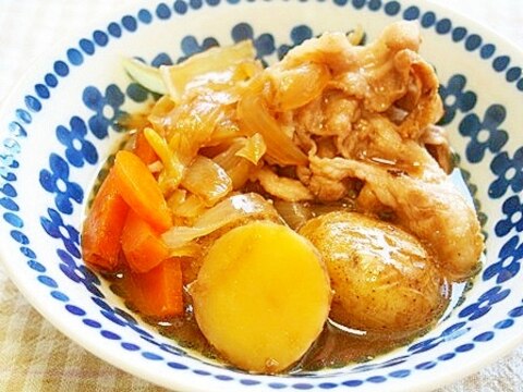 新じゃが芋と豚バラの肉じゃが風煮♪